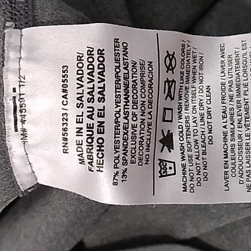 Nike Pro Dri-Fit grey v-neck workout, athletic short sleeve t-shirt. Size small - Picture 7 of 7